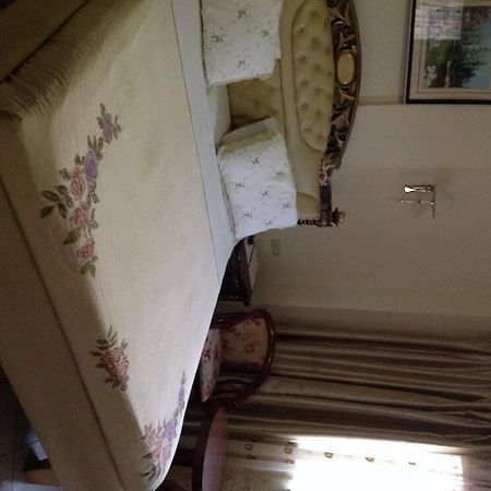 Faso Hotel วากาดูกู ภายนอก รูปภาพ