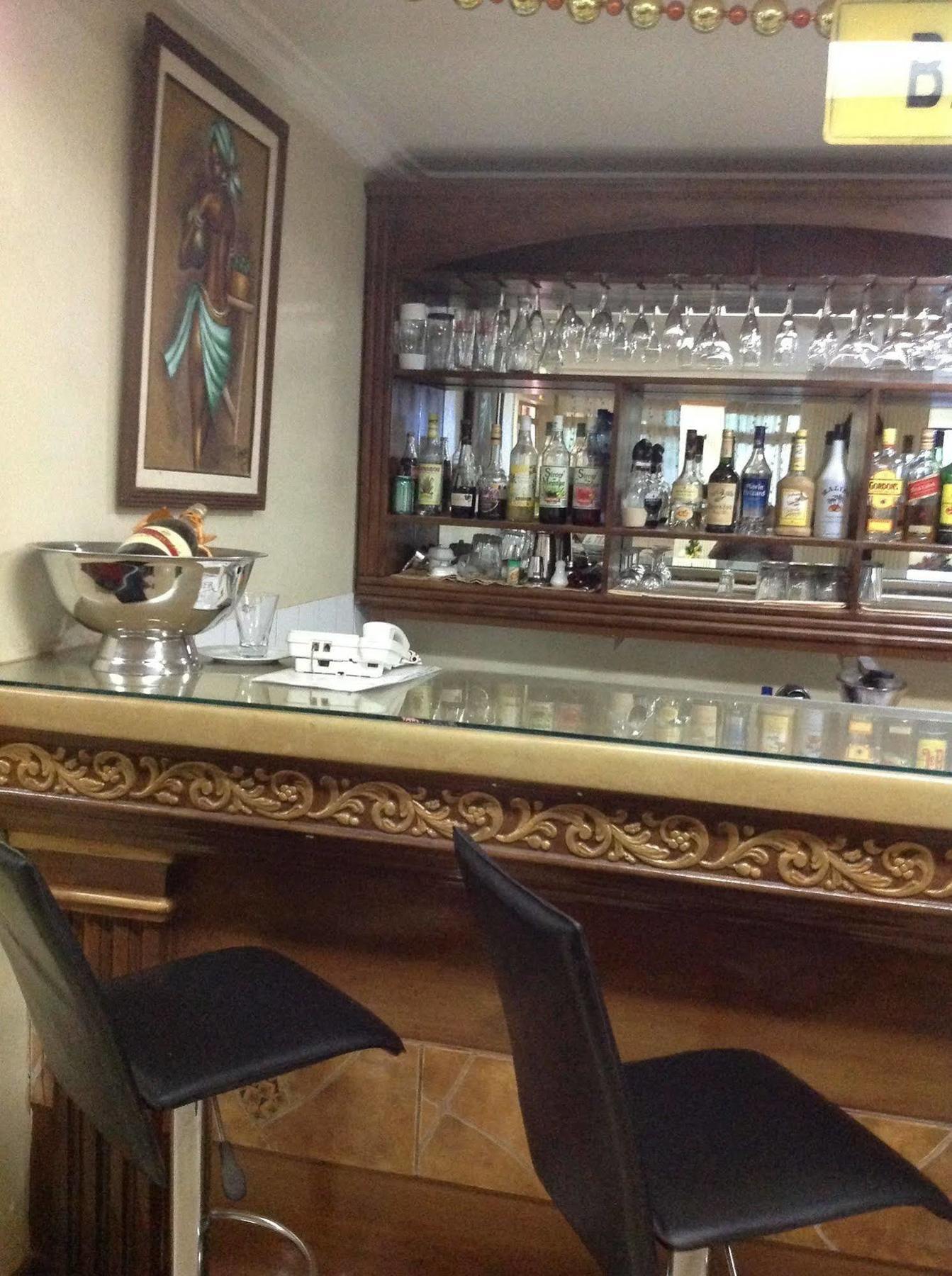 Faso Hotel วากาดูกู ภายนอก รูปภาพ